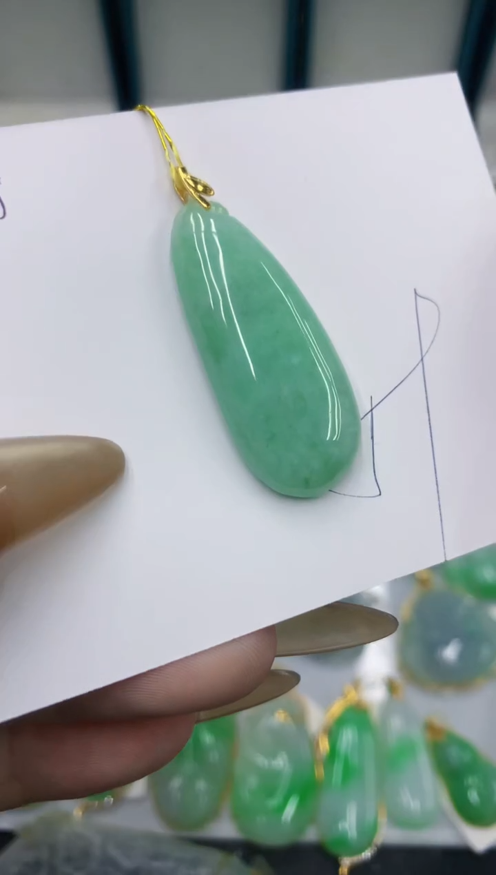 颈饰未镶嵌翡翠111111