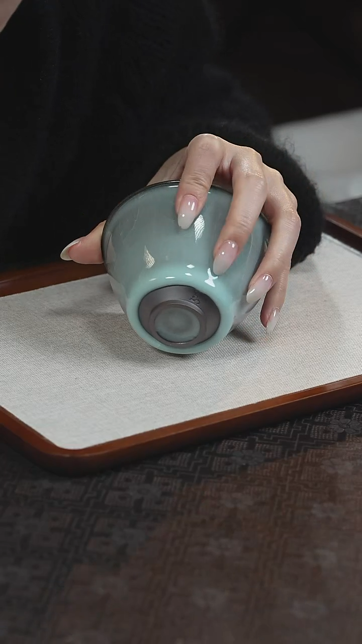 瓷周磊 铁胎厚釉单杯（不挑）大的