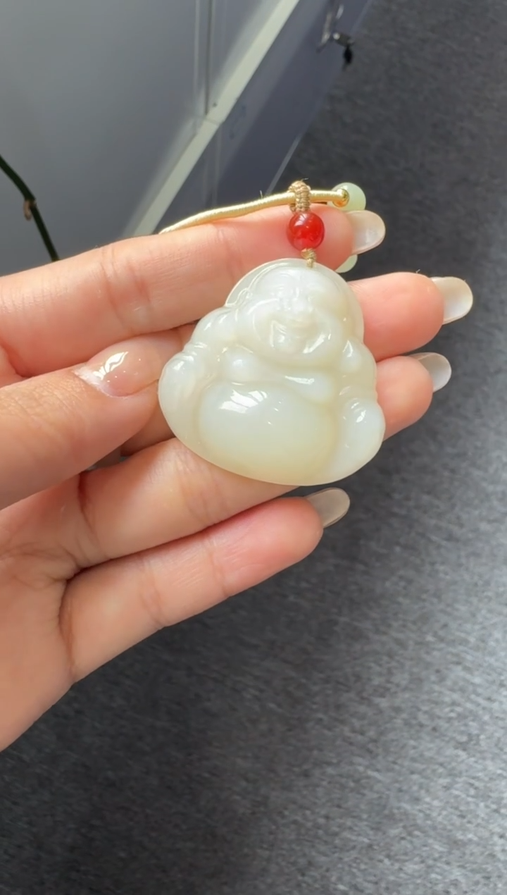 颈饰未镶嵌和田玉约35mm佛公吊坠/配绳