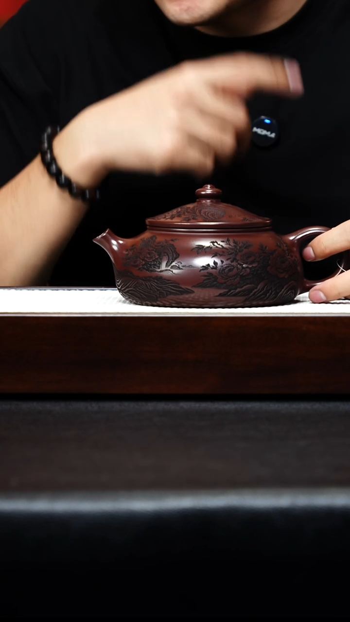 茶壶紫砂宜兴紫砂 山水花鸟寒江 石红
