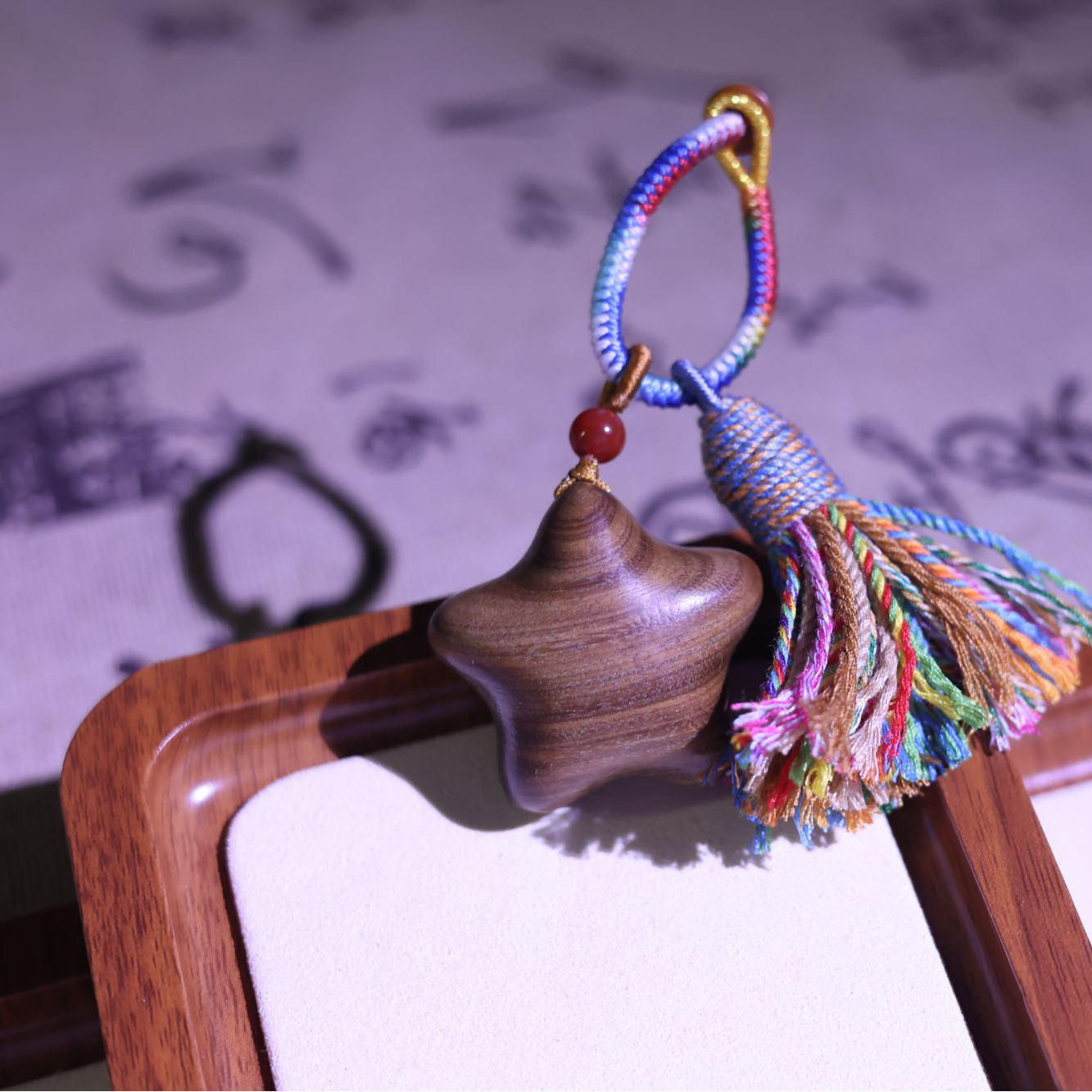 天然绿檀星星＋南红玛瑙＋手工编绳流苏（多样性发货）