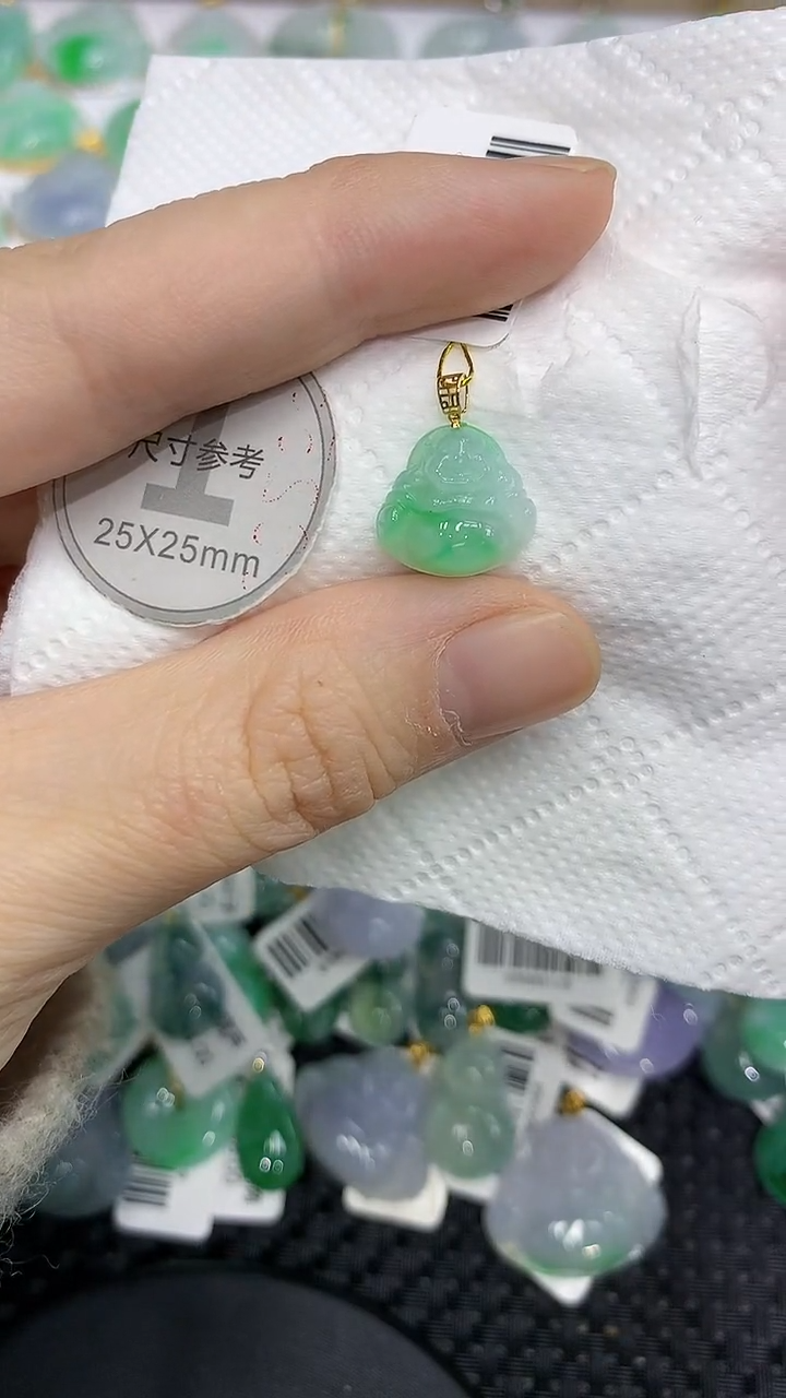 颈饰18K金镶嵌翡翠a货支持复检百元以上9元证书费自理