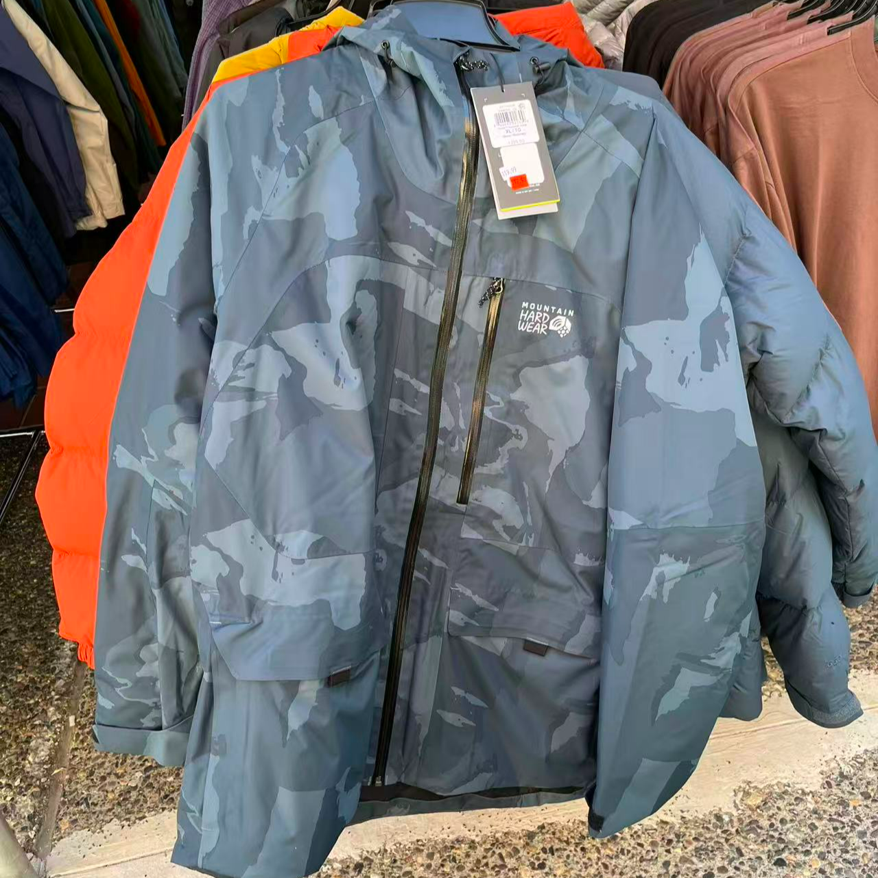 Mountain hardwear/山浩男士印花连帽冲锋棉服滑雪服XL码