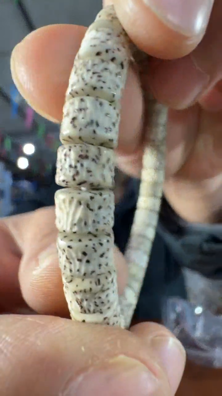 手串星月菩提Y5 实物为准