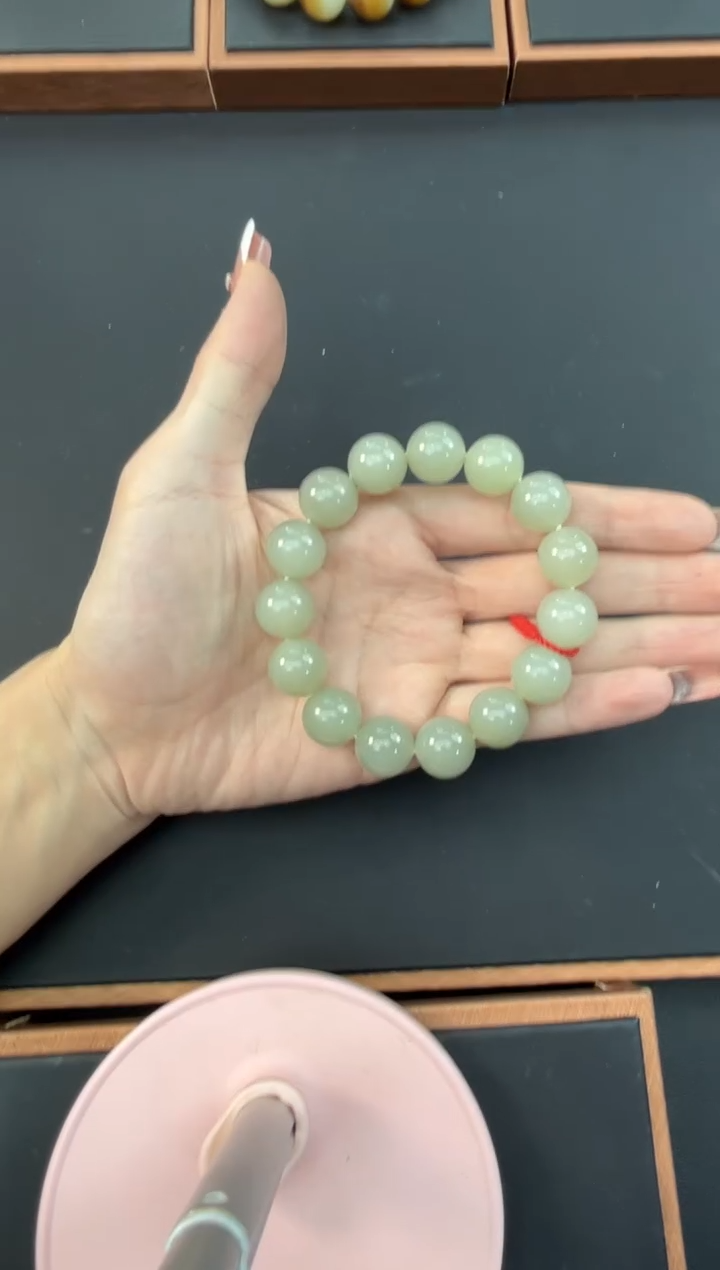 【闪购商品】和田玉手串未镶嵌且末微色差近矿卡14手串