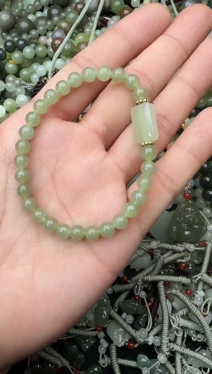 颈饰未镶嵌和田玉拍一发一