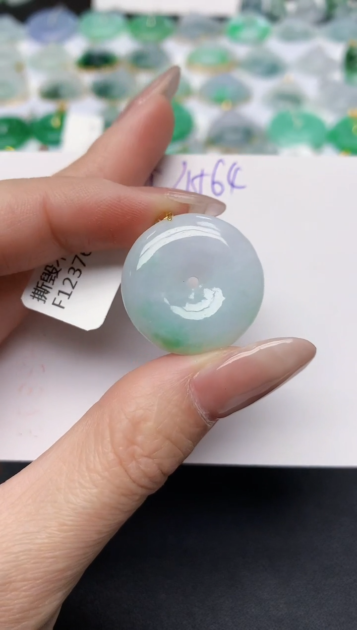 颈饰未镶嵌翡翠天然缅甸A货翡翠百元以上9元证书费自理