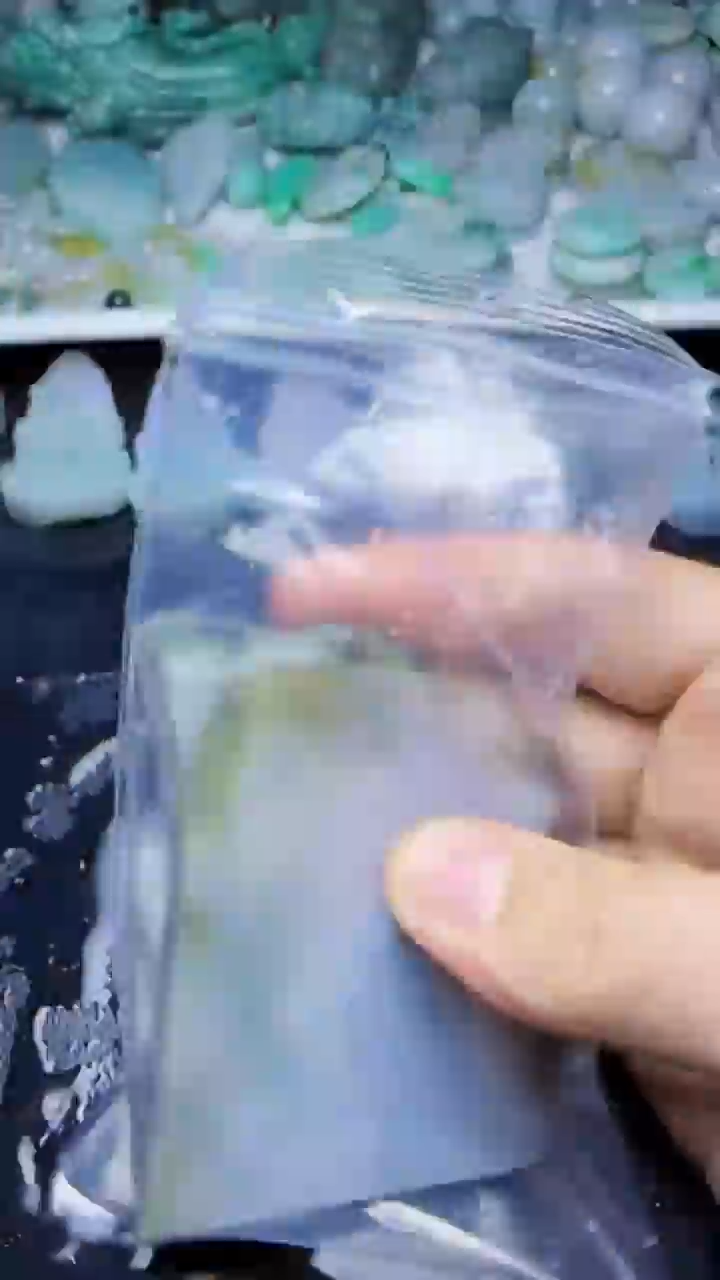 未镶嵌挂件翡翠真**对035