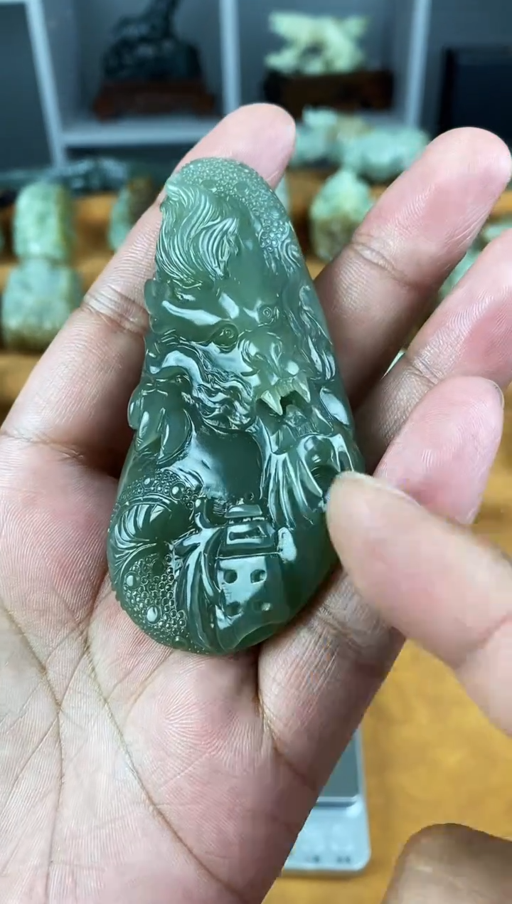 未镶嵌和田玉把件1