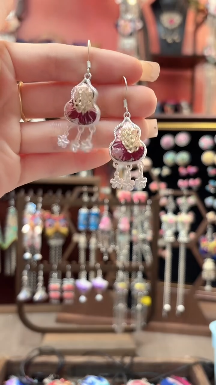 织绣 云织谣民族风精美饰品    329