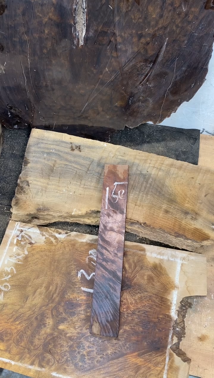 用****8金丝楠木工艺品料