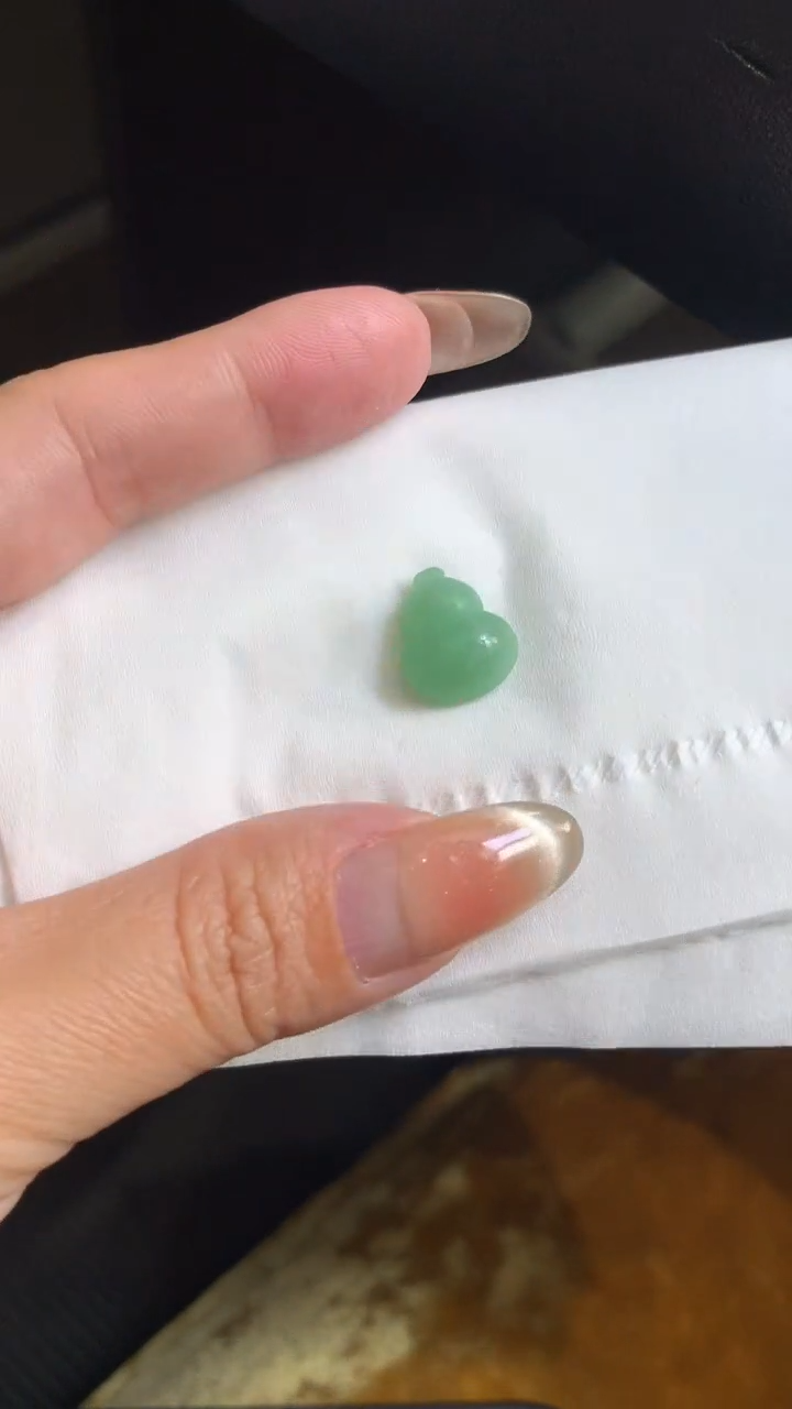 【闪购商品】定制翡翠未镶嵌翡翠