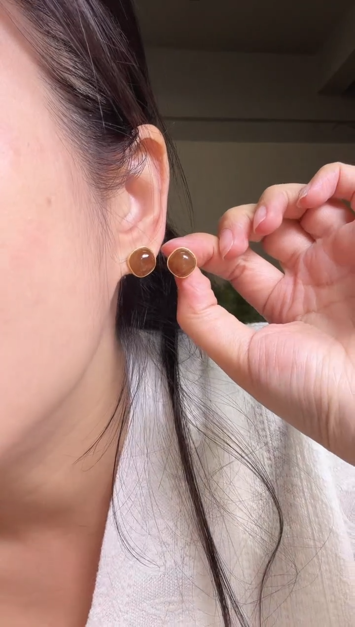 水晶摆件未镶嵌耳钉