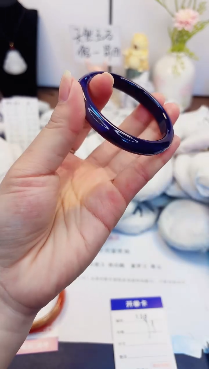 【闪购商品】石英质玉手镯未镶嵌138-玛瑙-圈口54