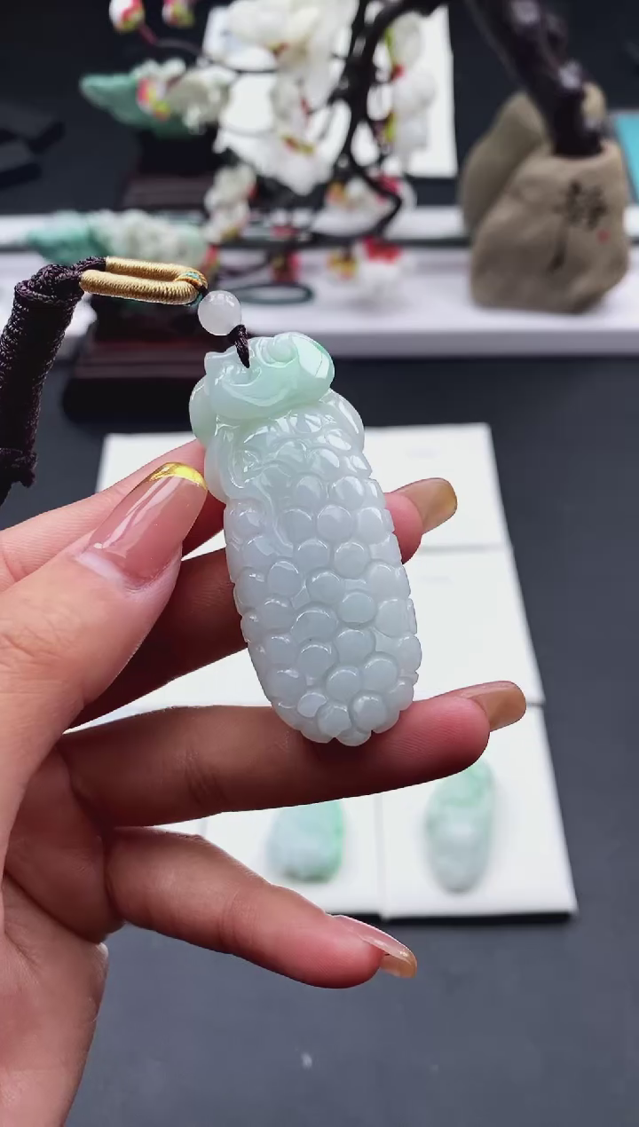【闪购商品】翡翠颈饰未镶嵌天然缅甸A货翡翠