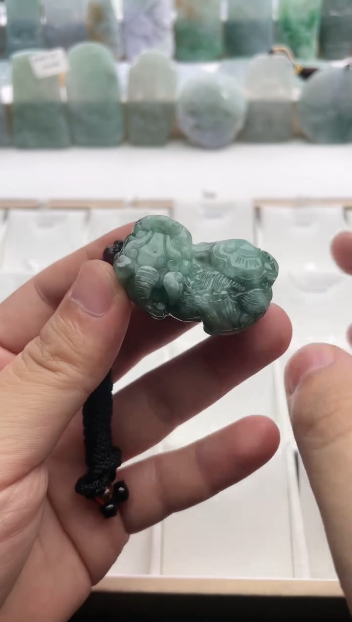 【闪购商品】翡翠颈饰未镶嵌..../3/3/ 39