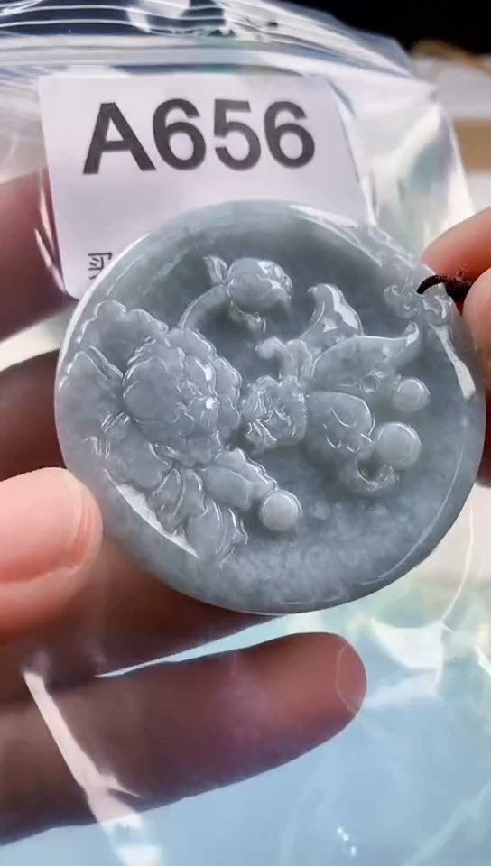 【闪购商品】翡翠挂件未镶嵌天然翡翠吊坠挂件