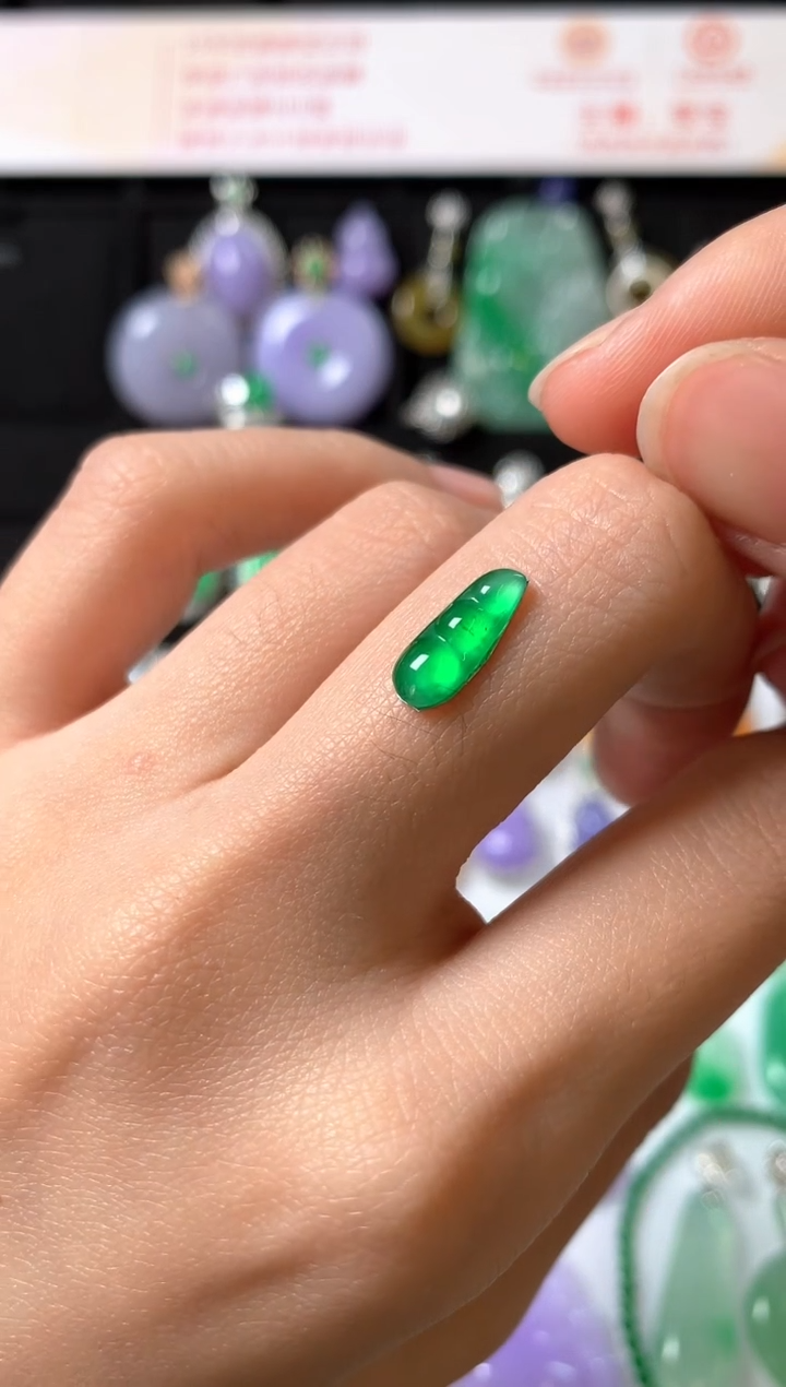 未镶嵌定制翡翠裸石（镶嵌定制）