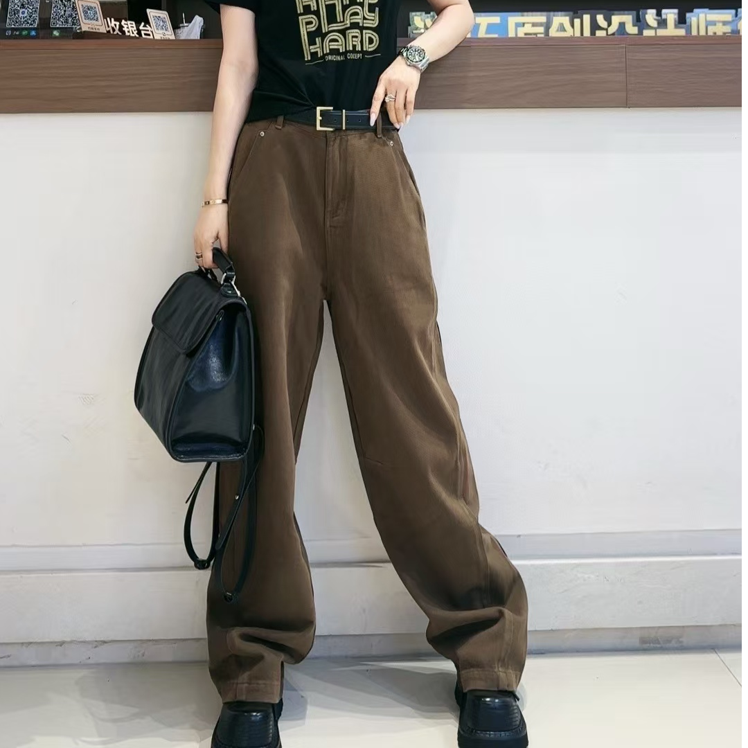 迷巧时尚新款显瘦百搭休闲直筒牛仔裤