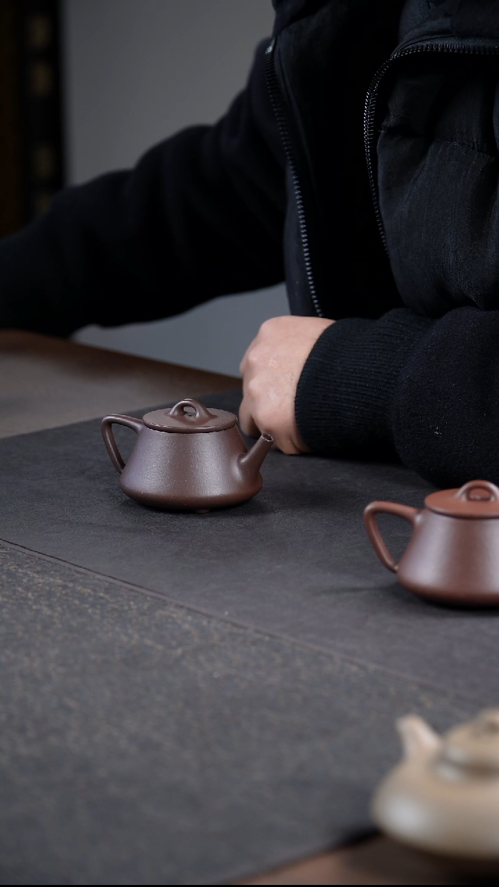 茶壶紫砂2***哥椭圆石瓢·2号底曹清·100cc