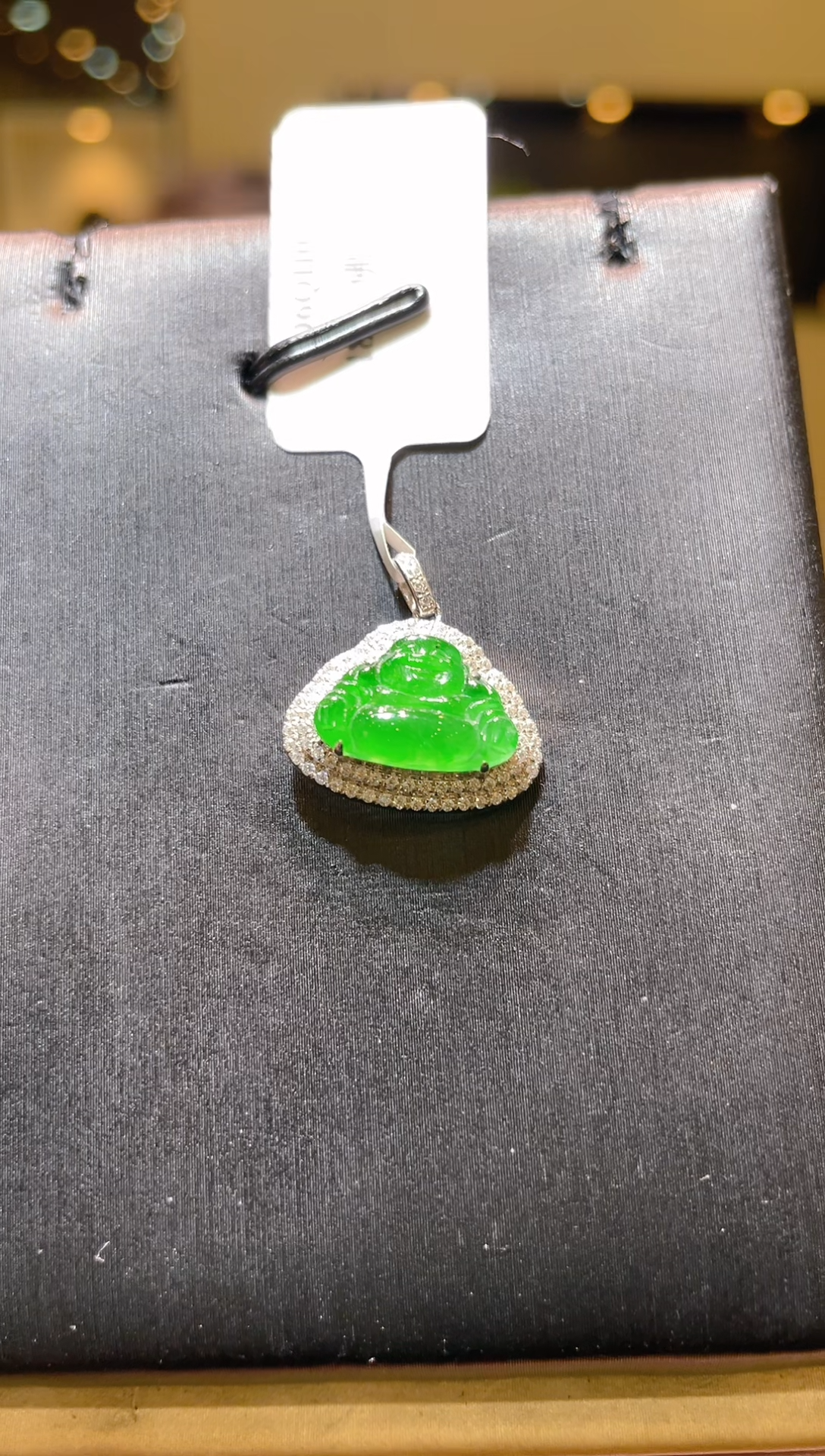 【闪购商品】翡翠吊坠(赠链)18K金镶嵌A13