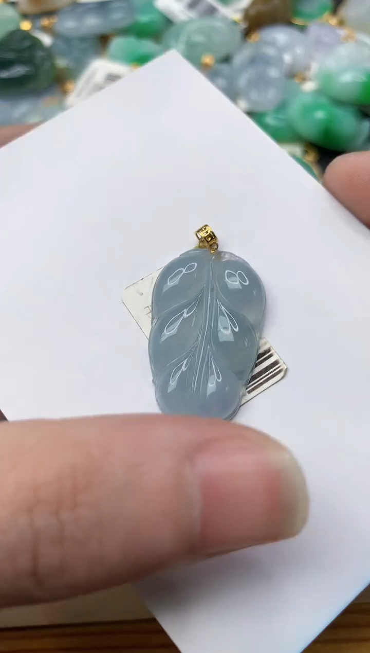 【闪购商品】翡翠颈饰18K金镶嵌4..........