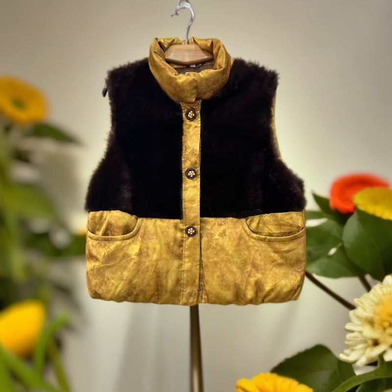 祥好服饰  时尚气质简约保暖百搭绒马甲  0300