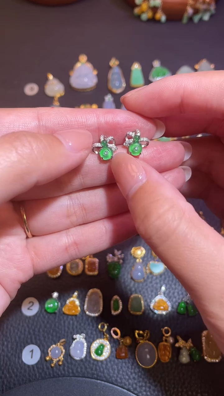 颈饰银S925镶嵌翡翠a货翡翠