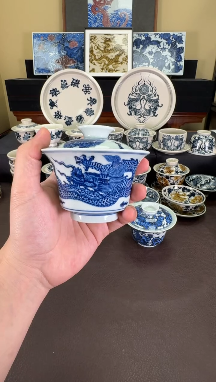 【闪购商品】羿器窑霸王龙纹马蹄盖碗