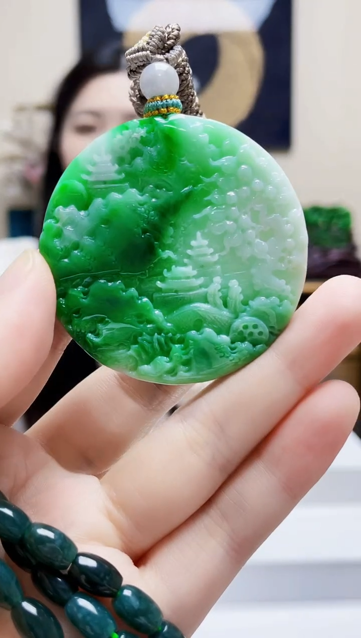 未镶嵌定制翡翠吊坠285