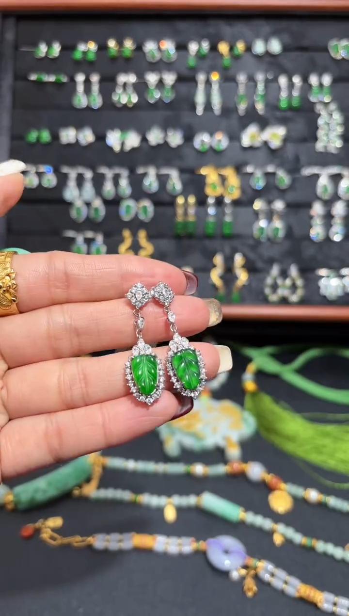 【闪购商品】翡翠颈饰银S925镶嵌叶子/支持复检/一件