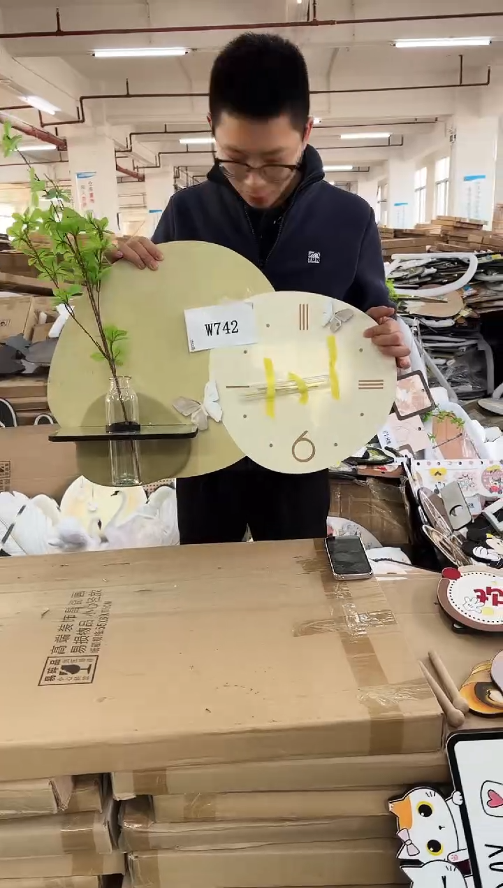 横款孤品果果微瑕闪购W742