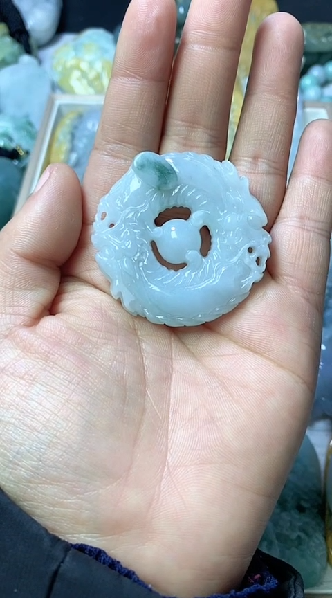 【闪购商品】翡翠颈饰未镶嵌翡翠