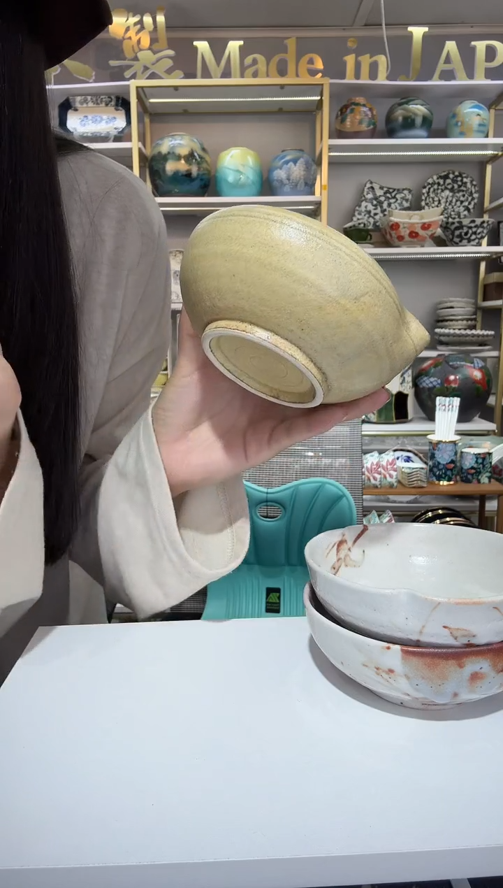 陶瓷瓷志野烧13厘米钵碗一只