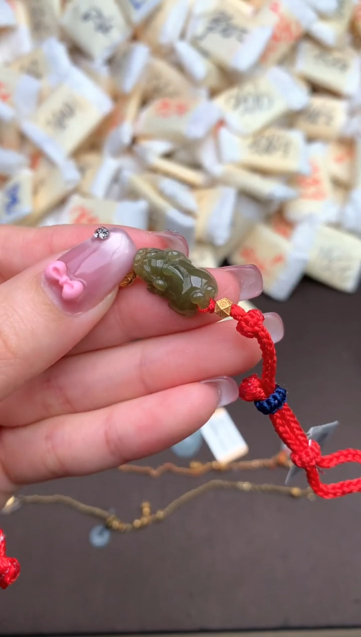 【闪购商品】翡翠手绳未镶嵌— 