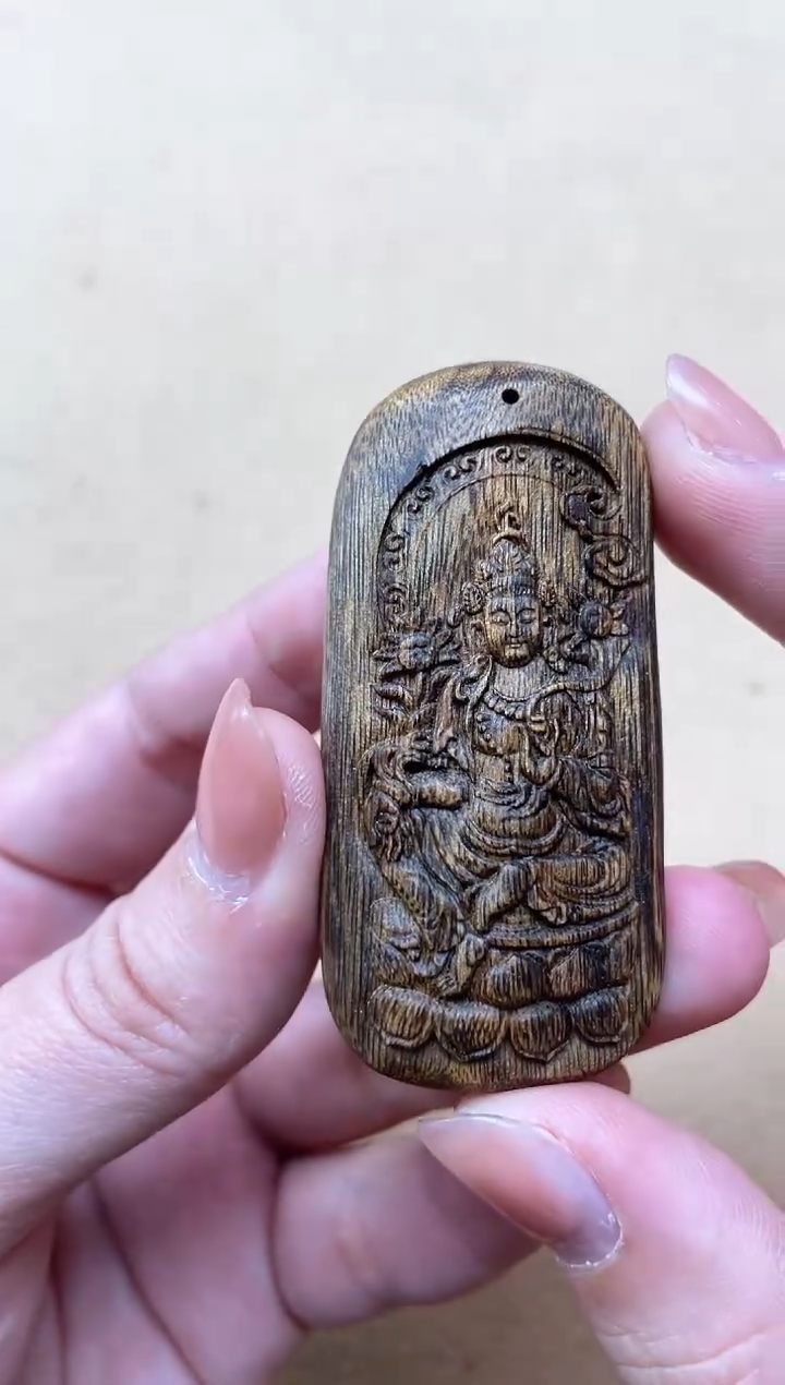 【闪购商品】沉香吊坠红金猊吊坠6.2*2.9