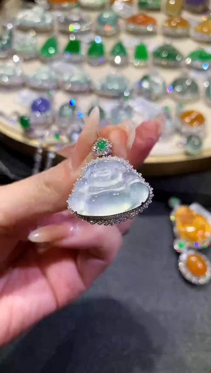 【闪购商品】翡翠吊坠(不含链)18K金镶嵌67-佛公