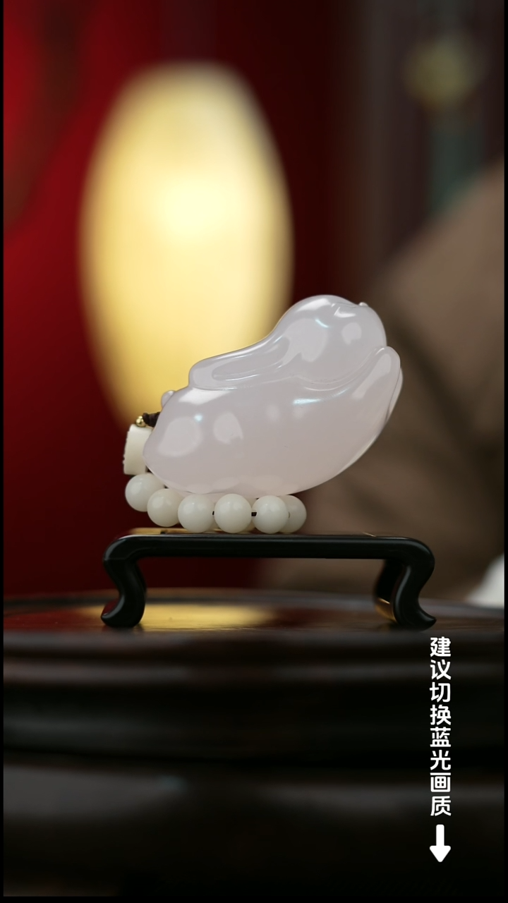 玉【前兔似锦】天然玉石手把件