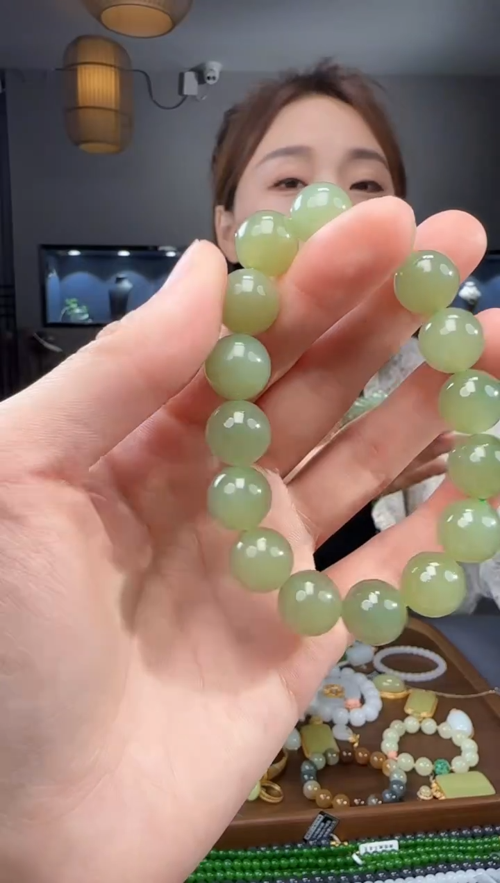 手链未镶嵌和田玉1