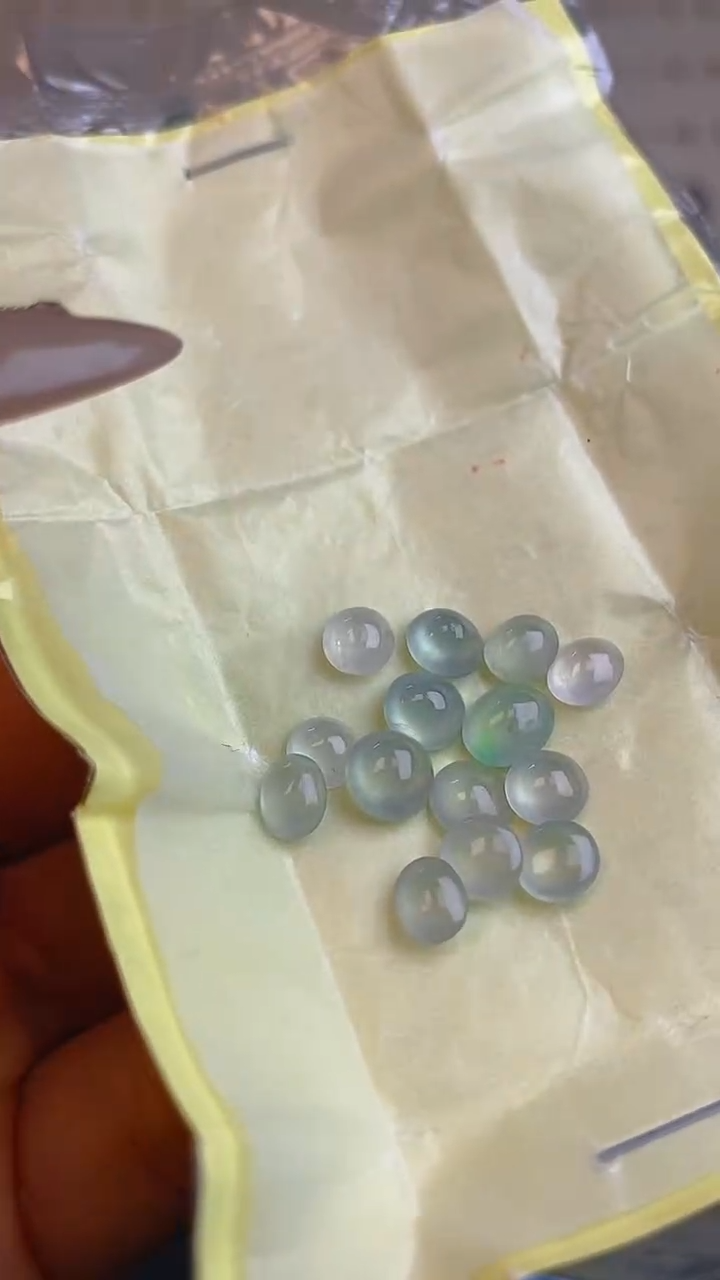 【闪购商品】翡翠耳饰未镶嵌天然A货翡翠131