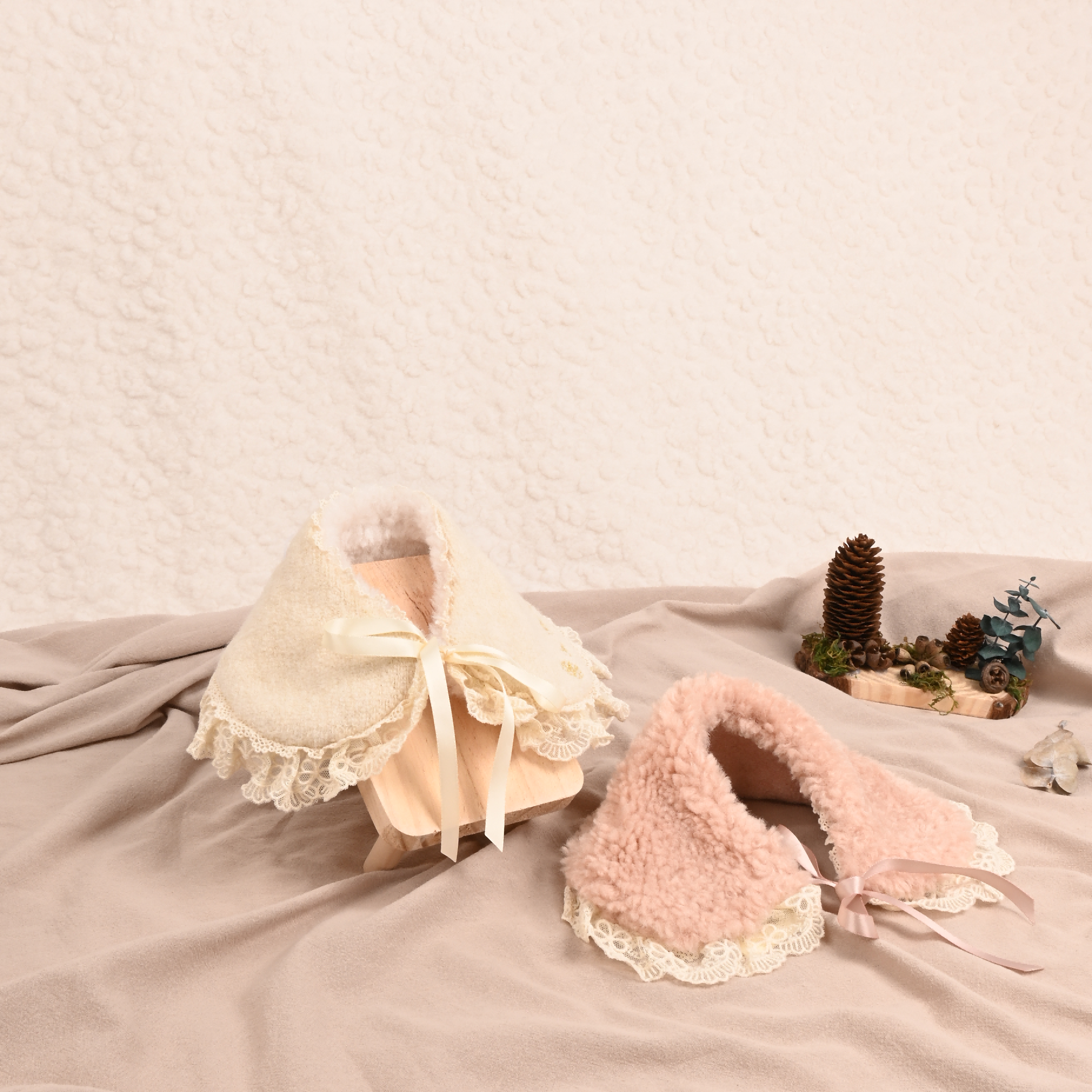 蕾丝蝴蝶结毛呢围脖比熊马尔济斯西施公主风甜美系穿搭UT252100