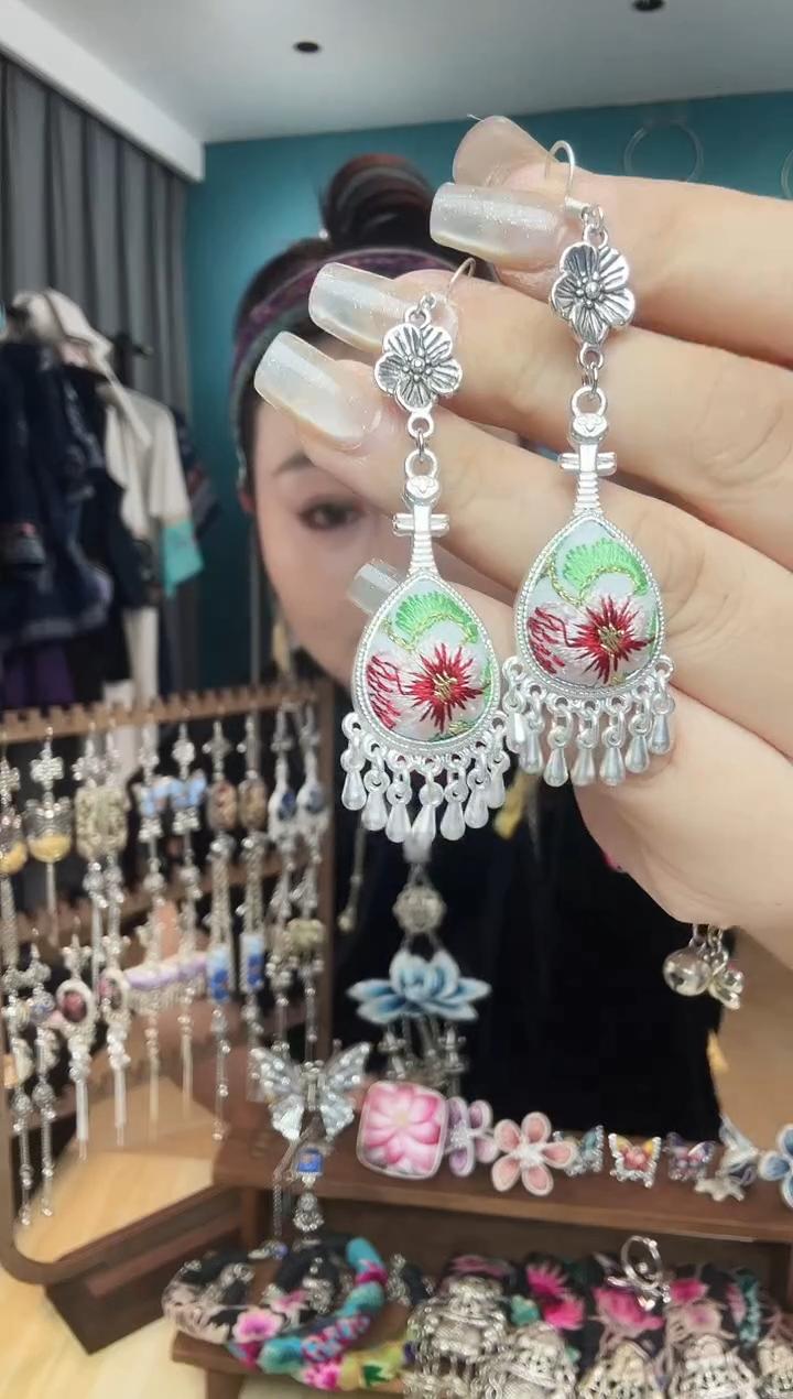 刺绣纯手工民族风刺绣耳环