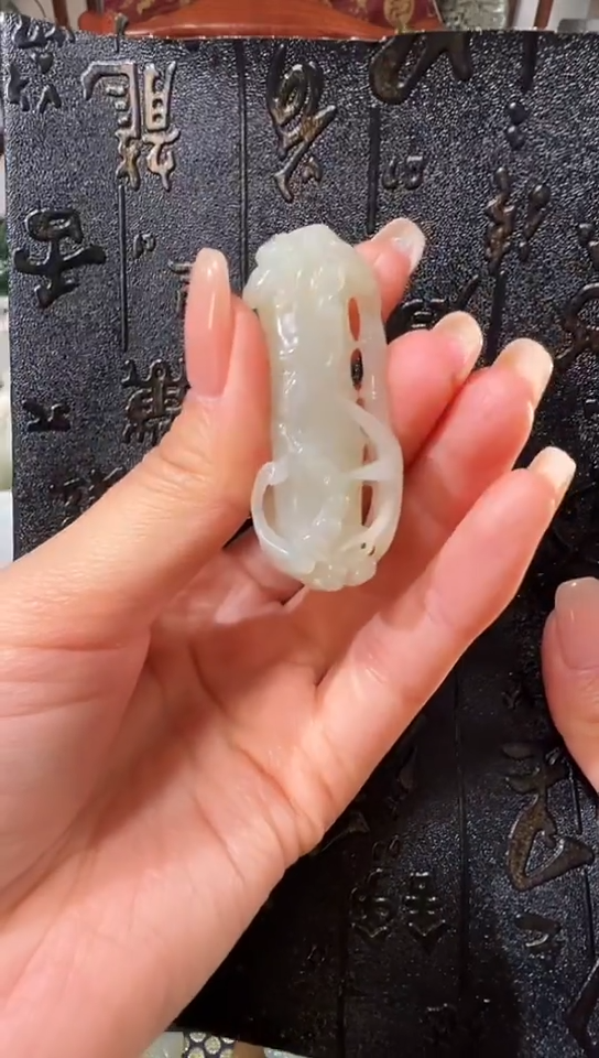 颈饰未镶嵌和田玉11111111