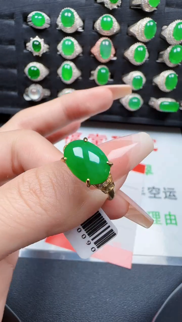 【闪购商品】翡翠戒指银S925镶嵌2240