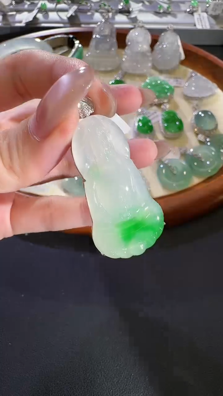 翡翠18K金镶嵌吊坠(不含链)【源头工厂】钻石镶嵌