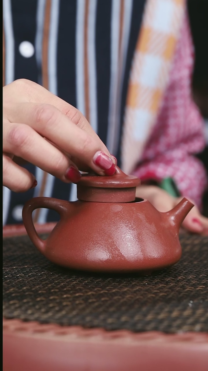 【闪购商品】紫砂红皮龙48号子冶石瓢180CC