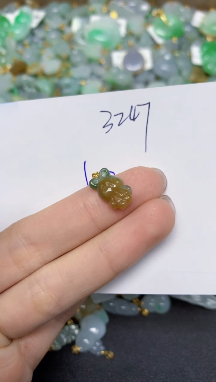 【闪购商品】翡翠颈饰18K金镶嵌 天然翡翠A货