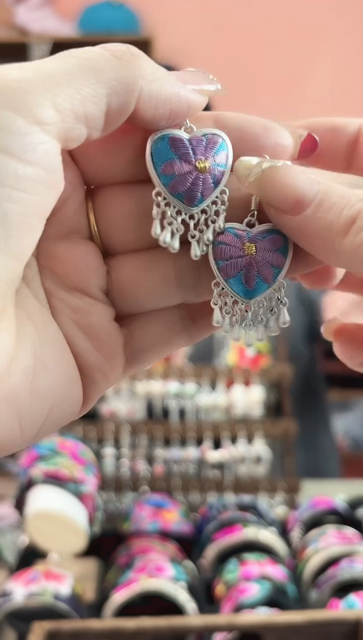 织绣艺枝独绣手工饰品   36