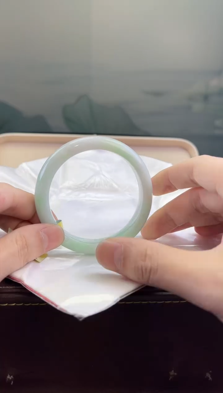 翡翠手镯未镶嵌翡翠手镯4