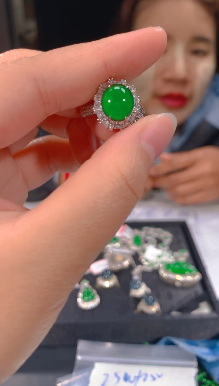 【闪购商品】定制翡翠未镶嵌75多样性发货（发其一）